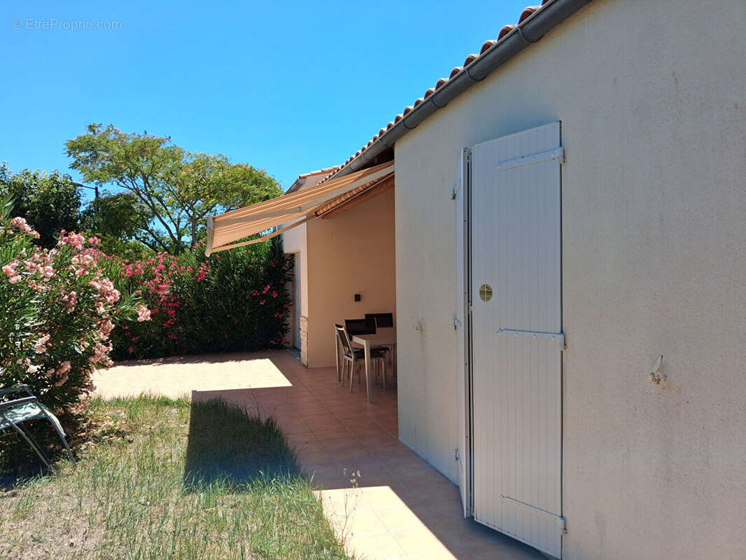 Maison à LA BREE-LES-BAINS