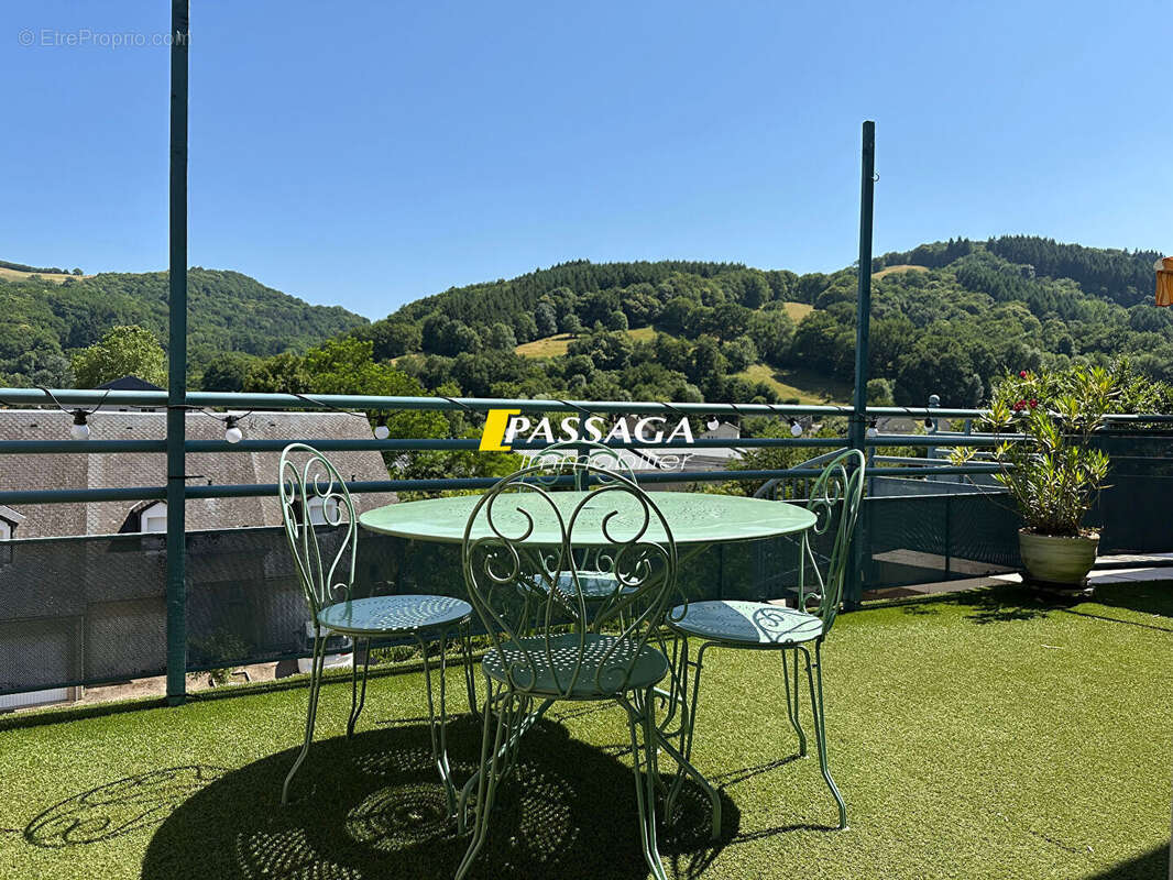 Appartement à SAINT-GENIEZ-D&#039;OLT