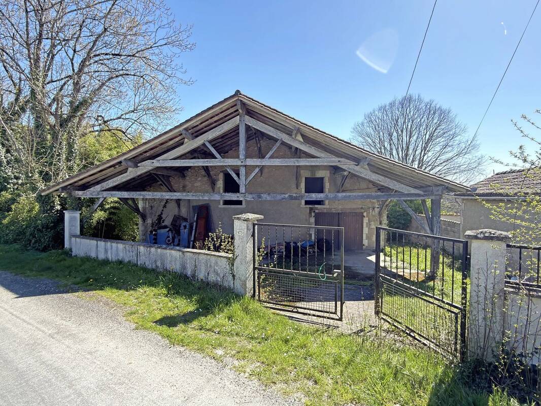 Maison à VERTEILLAC