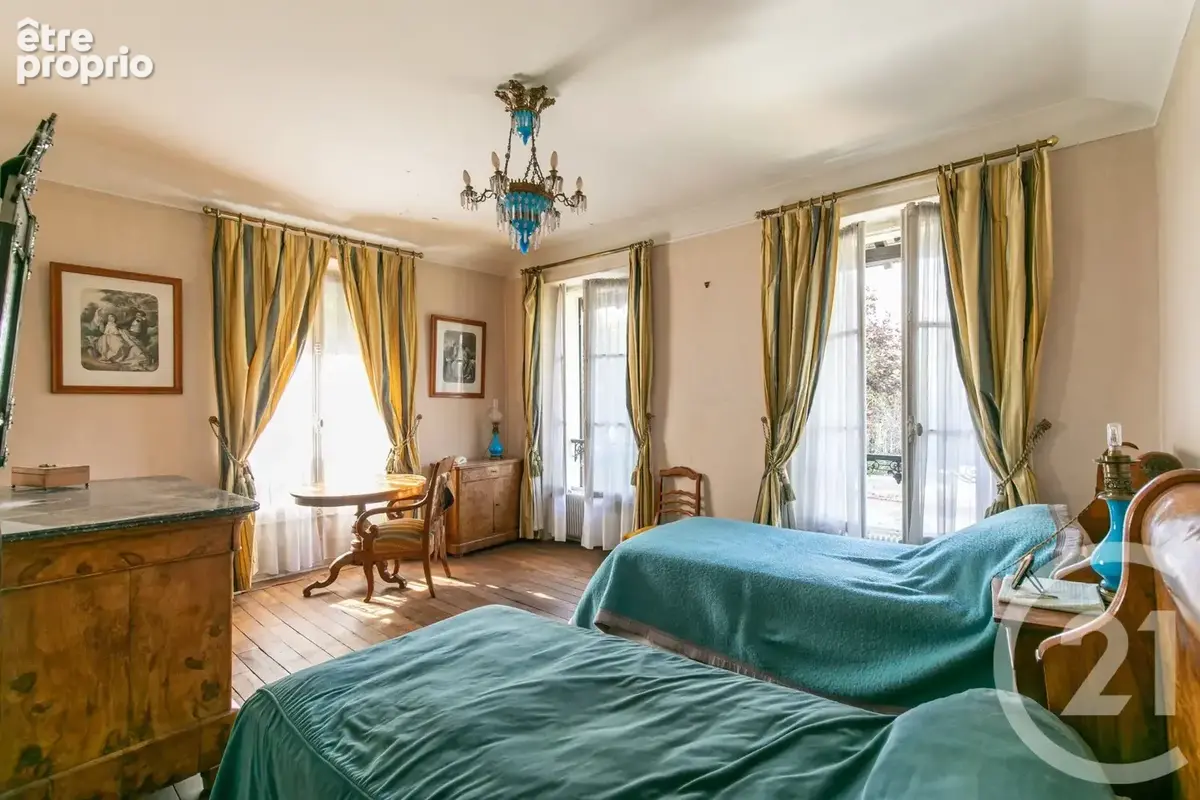 Maison 8 pièces 186 m² à vendre à Saint-Maur-Des-Fosses (94100) - photo 8