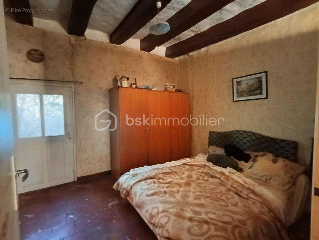 Maison ancienne avec terrain constructible – Investissement locatif - photo 3