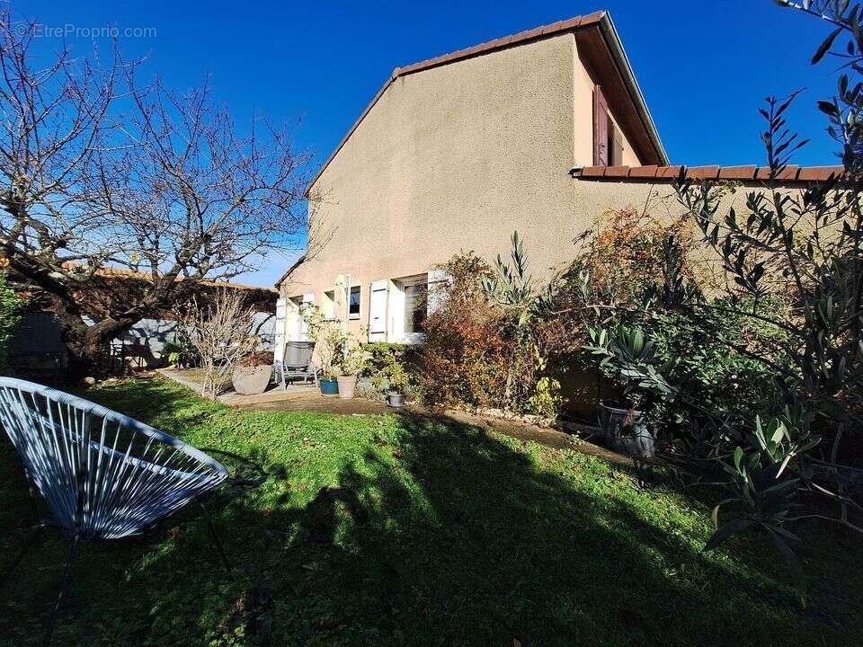 Maison à BOURG-LES-VALENCE