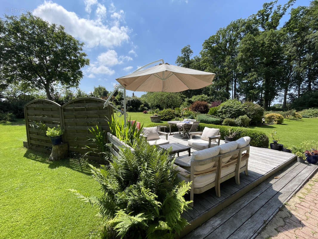 Maison à SAINT-ROMAIN-DE-COLBOSC