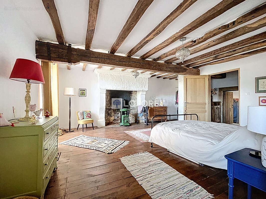 Maison à BEAULIEU-SOUS-PARTHENAY