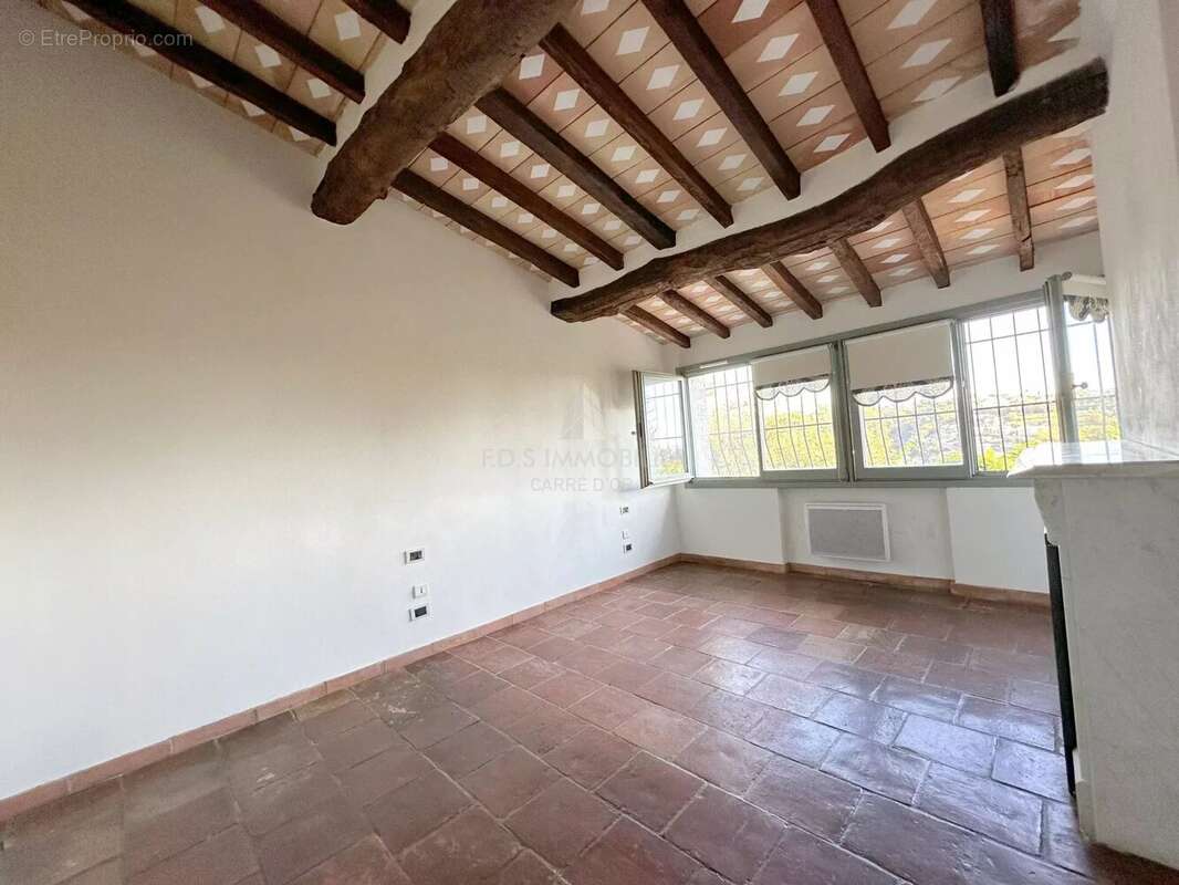 Maison à CAGNES-SUR-MER