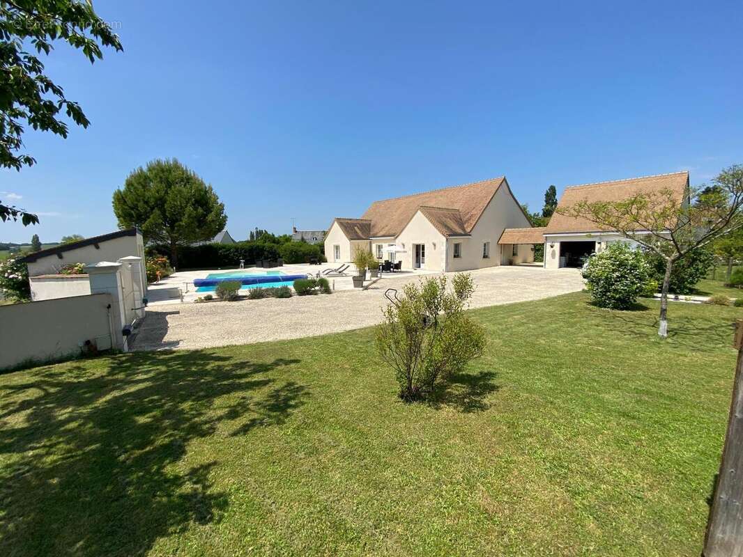 Photo 2 - Maison à LOCHES