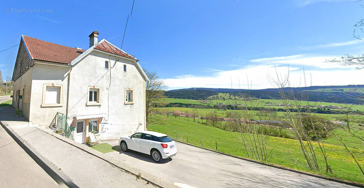 Appartement à LES FINS