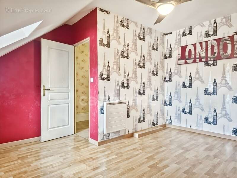 Ensemble immobilier - Local commercial, partie production et son habitation avec vue sur rivière - photo 8
