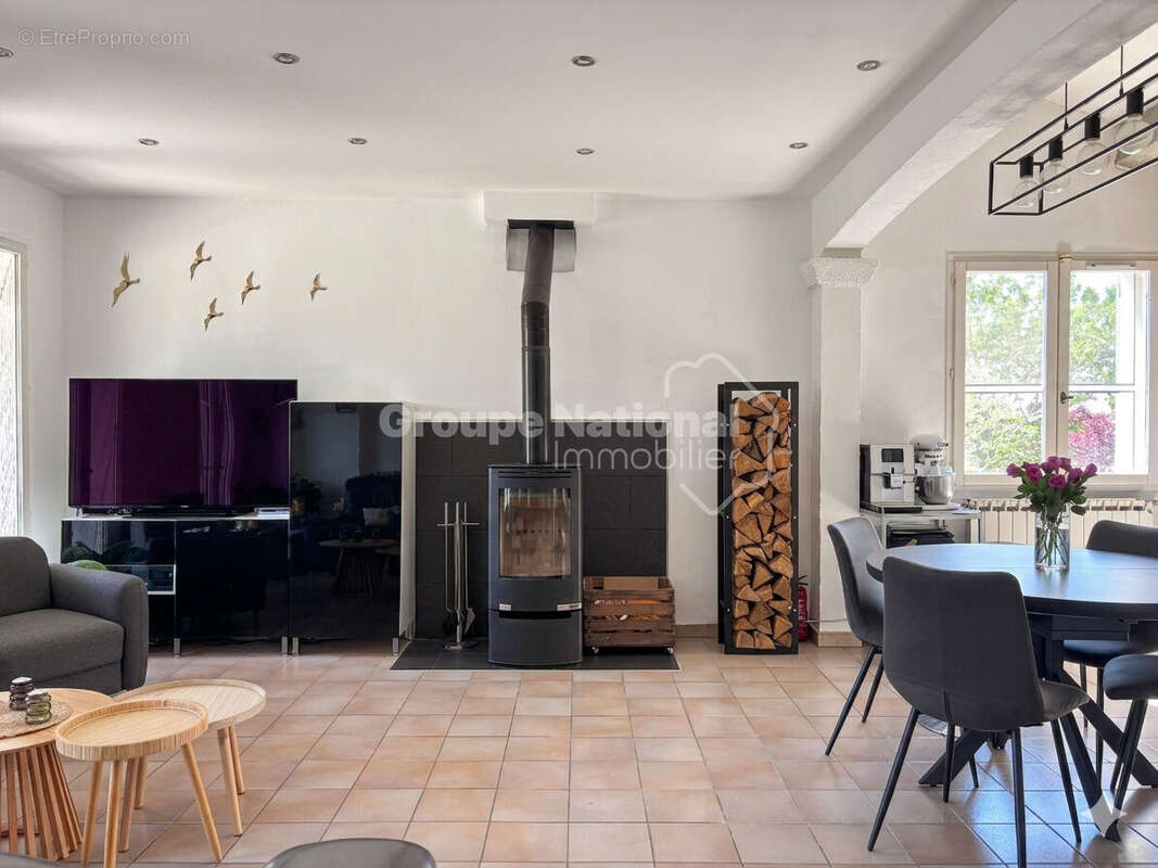 COUP DE COEUR : Maison de plain-pied + T2 indépendant sur les hauteurs des Cadeneaux - photo 6