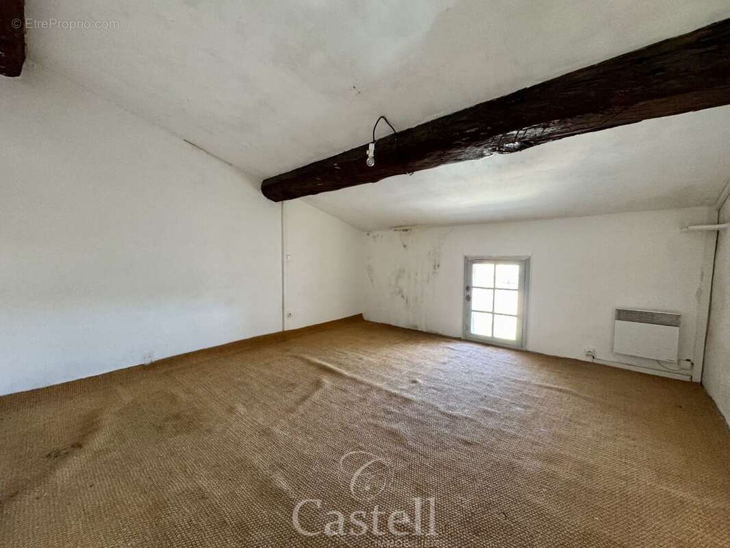 ***maison de caractère avec jardin et remise  fort potentiel au cur de pomérols*** - photo 16
