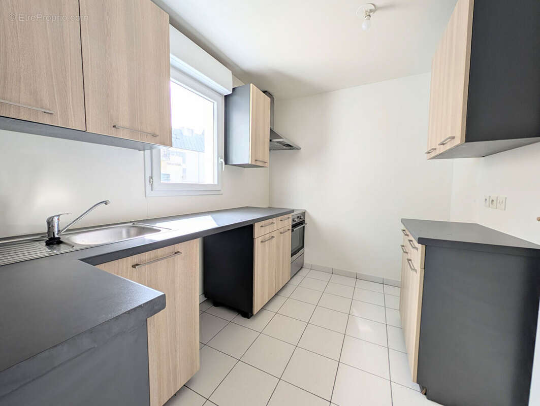 Appartement à SARTROUVILLE
