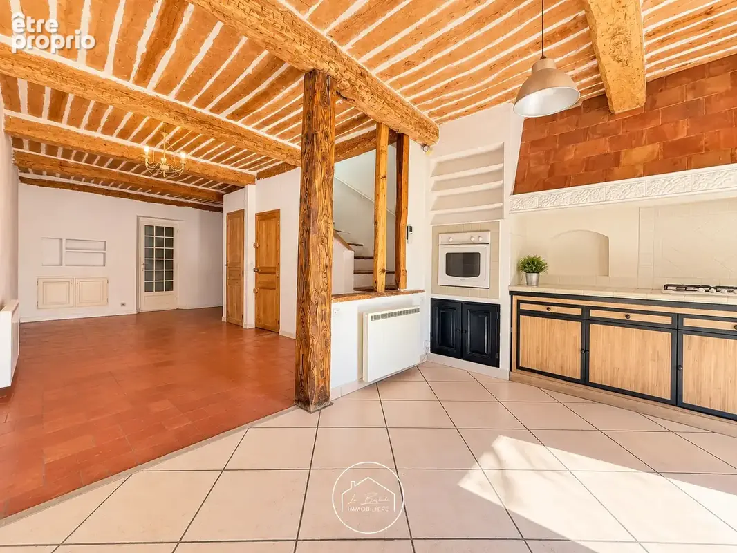 GÉMENOS au cœur du village   Charmant triplex 4 pièces de 91.56 m2. - photo 25