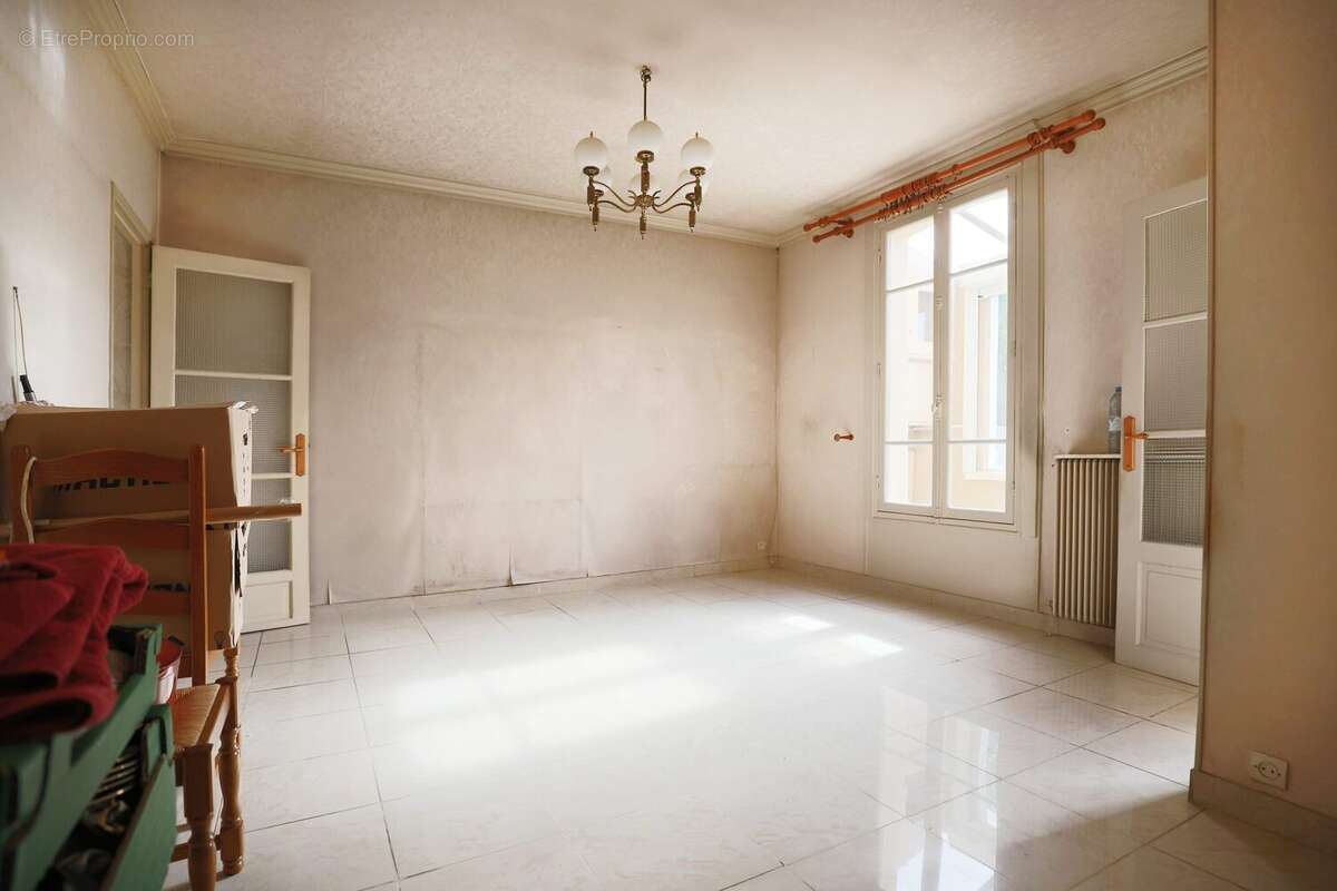 Maison à MONTREUIL