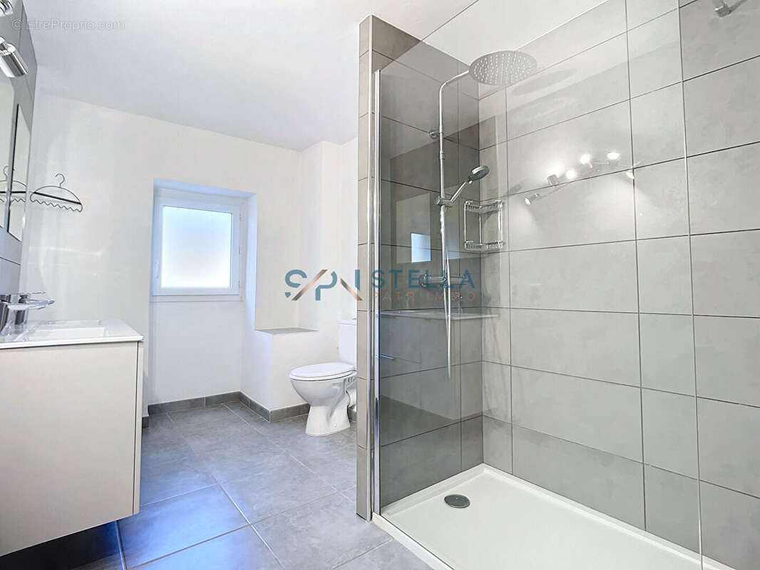 Appartement à VERO