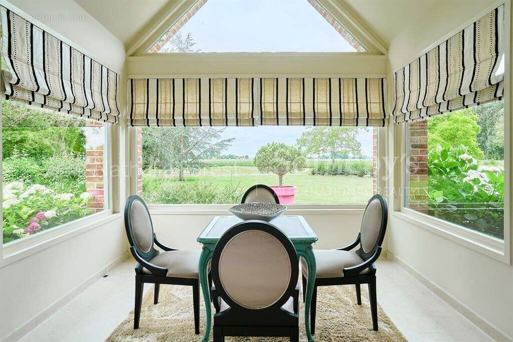 Maison à RADINGHEM-EN-WEPPES