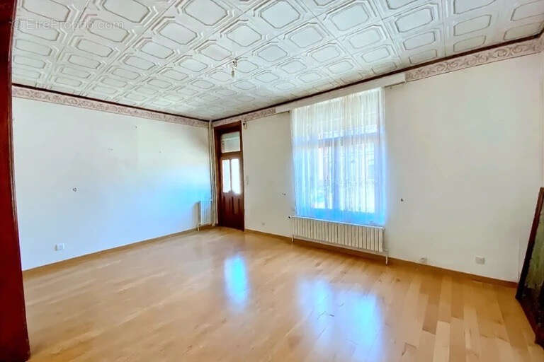Maison à MAUBEUGE