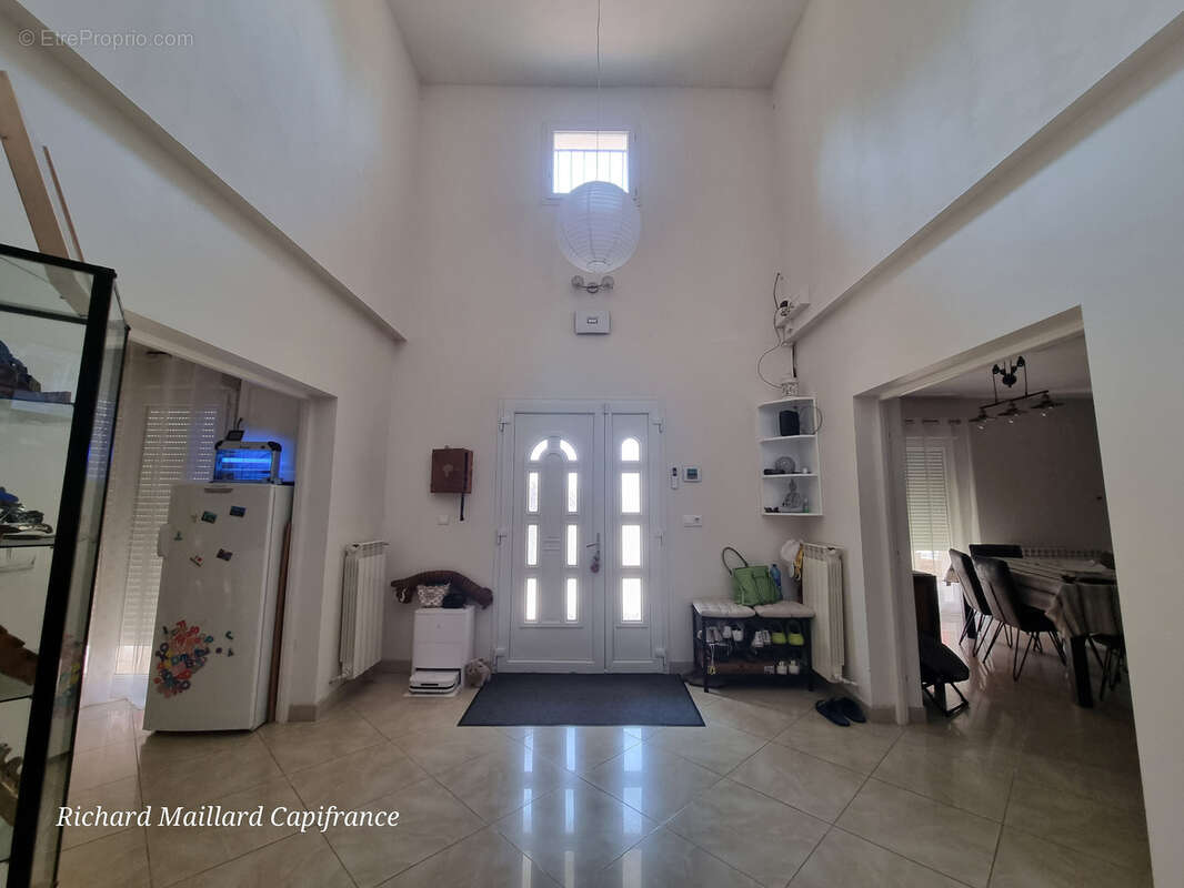 Maison 215m² + Gîte 4 épis déjà loué - Piscine - St-Porquier 82 - photo 3