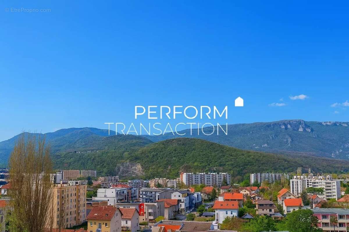 Appartement à SEYSSINET-PARISET