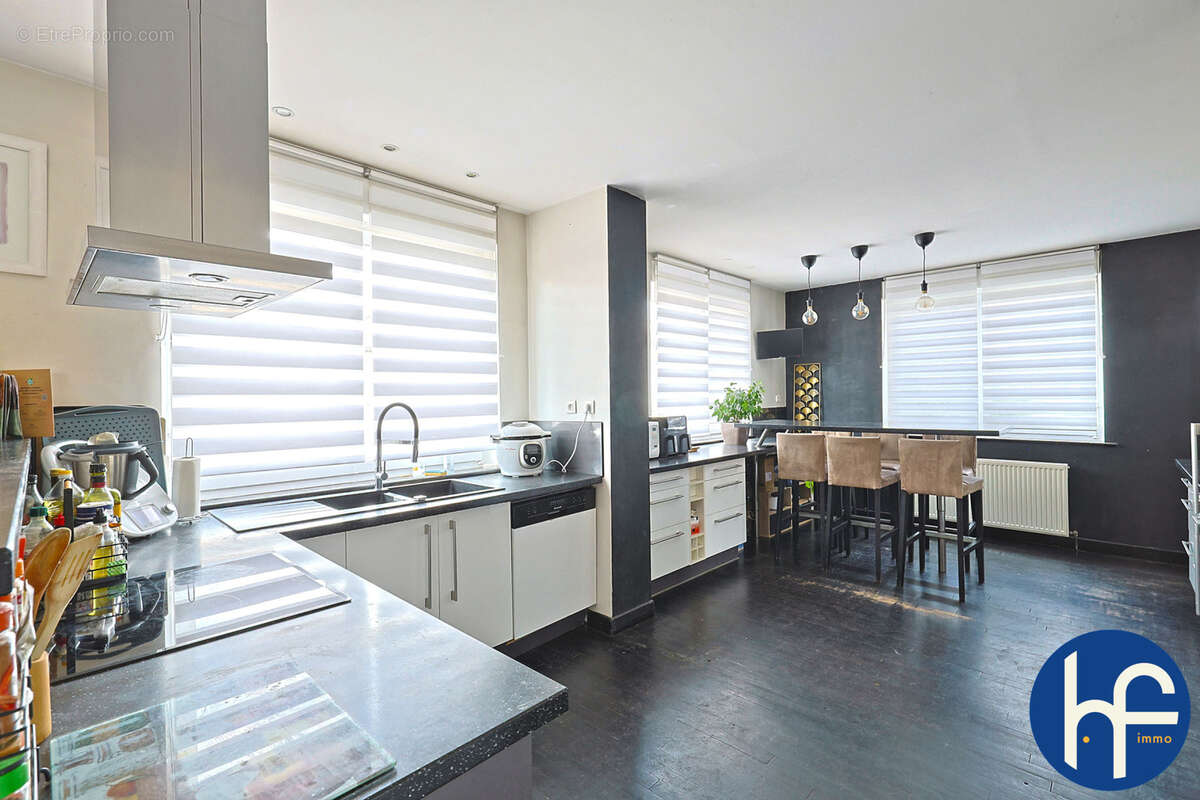 RARE À ESSEY-LÈS-NANCY EN EXCLUSIVITÉ : Maison de caractère • 183 m2 • Jardin privatif - photo 3