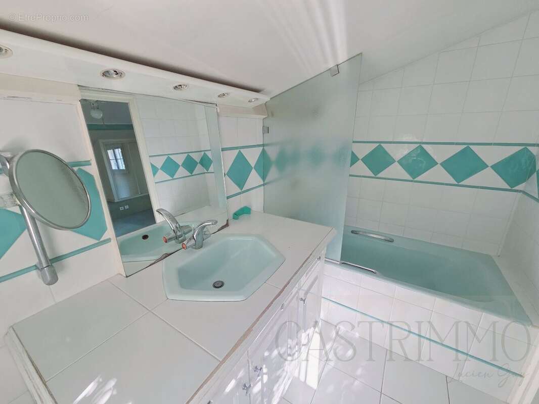 Maison à CASTELNAU-LE-LEZ