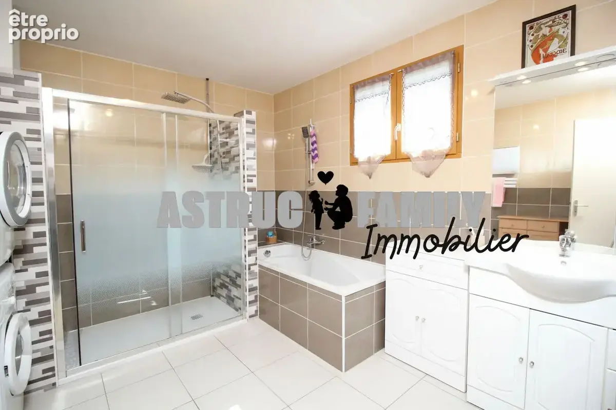 Maison Aigues Mortes 6 pièce(s) 180 m2 - photo 8