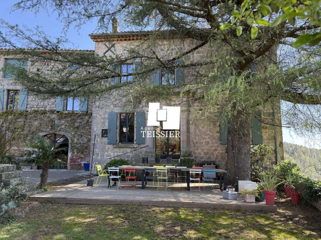 Maison à JOYEUSE