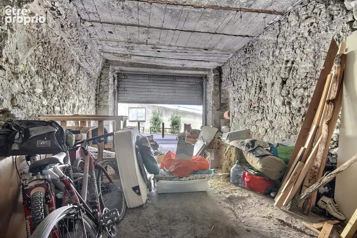 Maison de ville à renover avec vue dominante – 2 logements – terrain 5 000 m² – le teil - photo 27