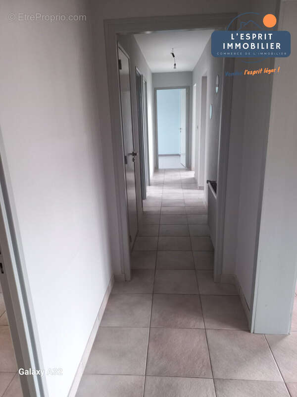 Appartement à CREHANGE