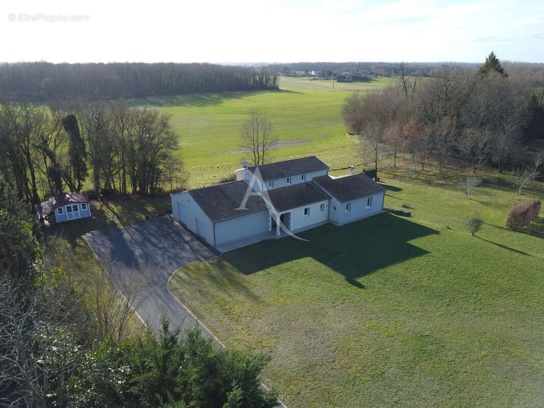 Maison à GUITINIERES