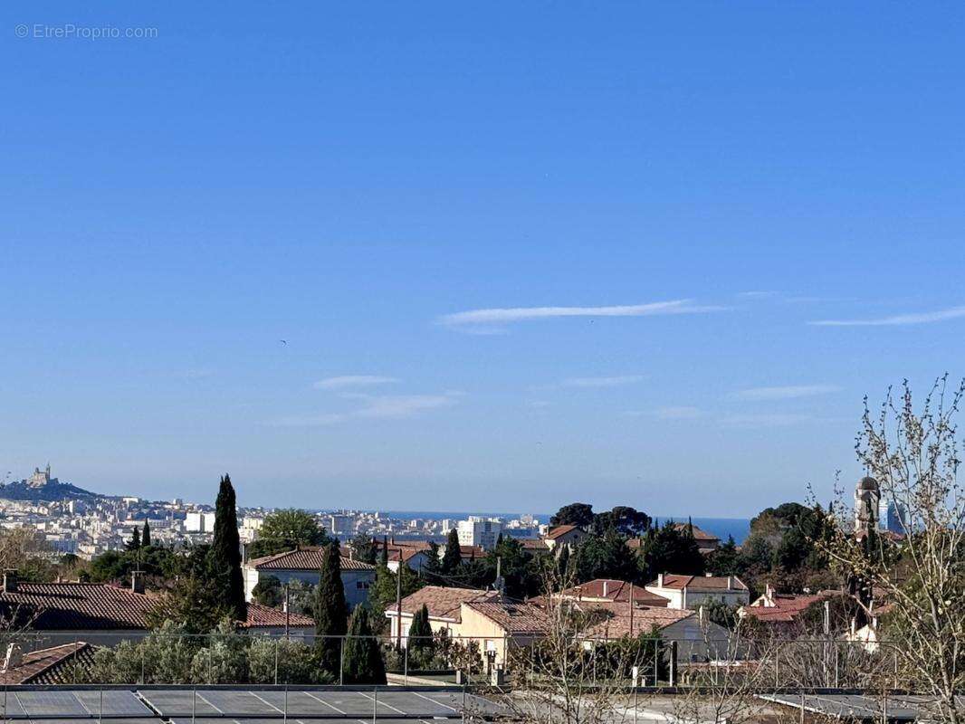 Appartement à MARSEILLE-15E