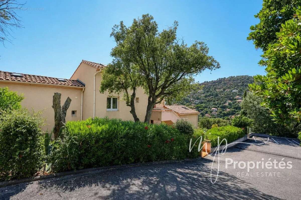 Appartement à RAYOL-CANADEL-SUR-MER
