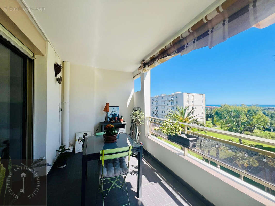 Appartement à CAGNES-SUR-MER