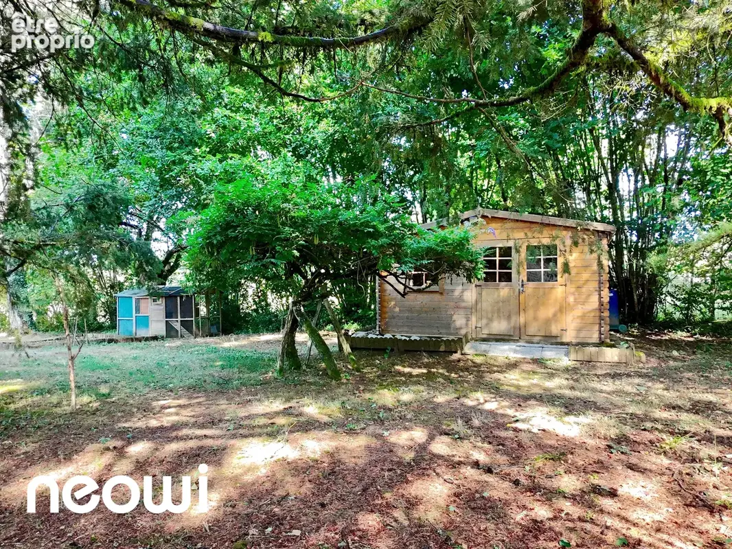 Maison de maître de 165 m² avec grange, piscine biologique et parc arboré - photo 13
