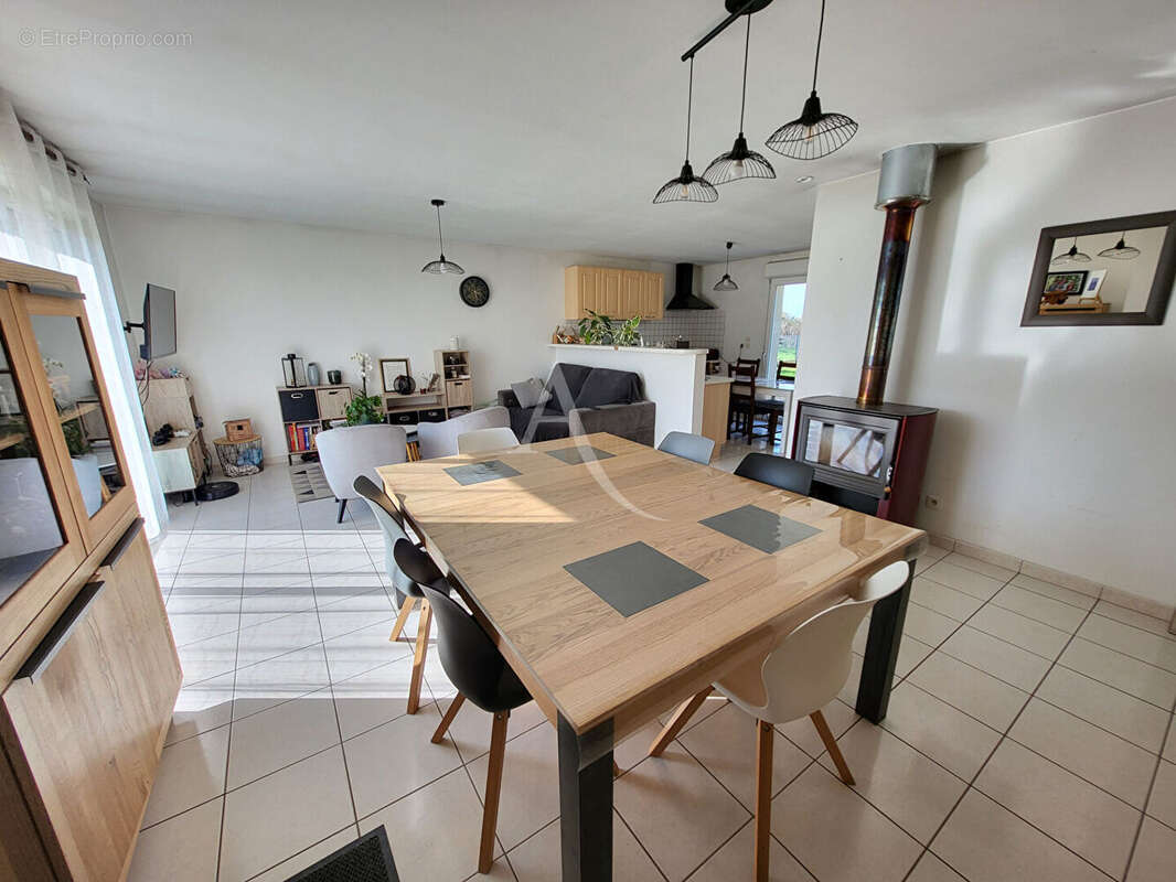 Maison à GRAND-FOUGERAY