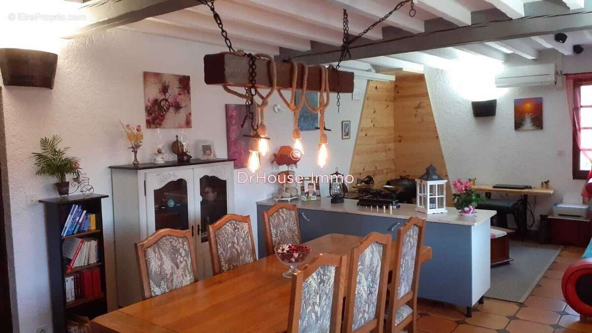 Maison 180 m² à Commensacq  - photo 4