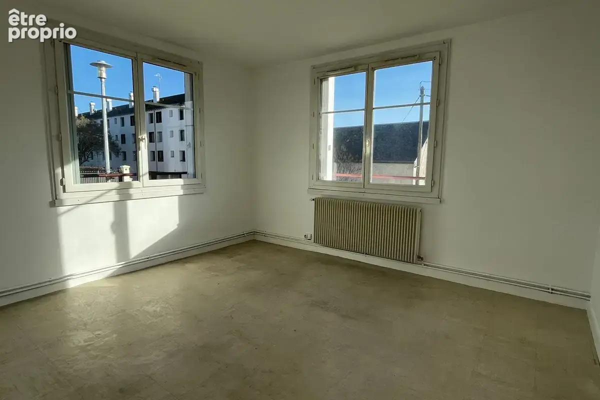 Loches - Appartement T3 - photo 2