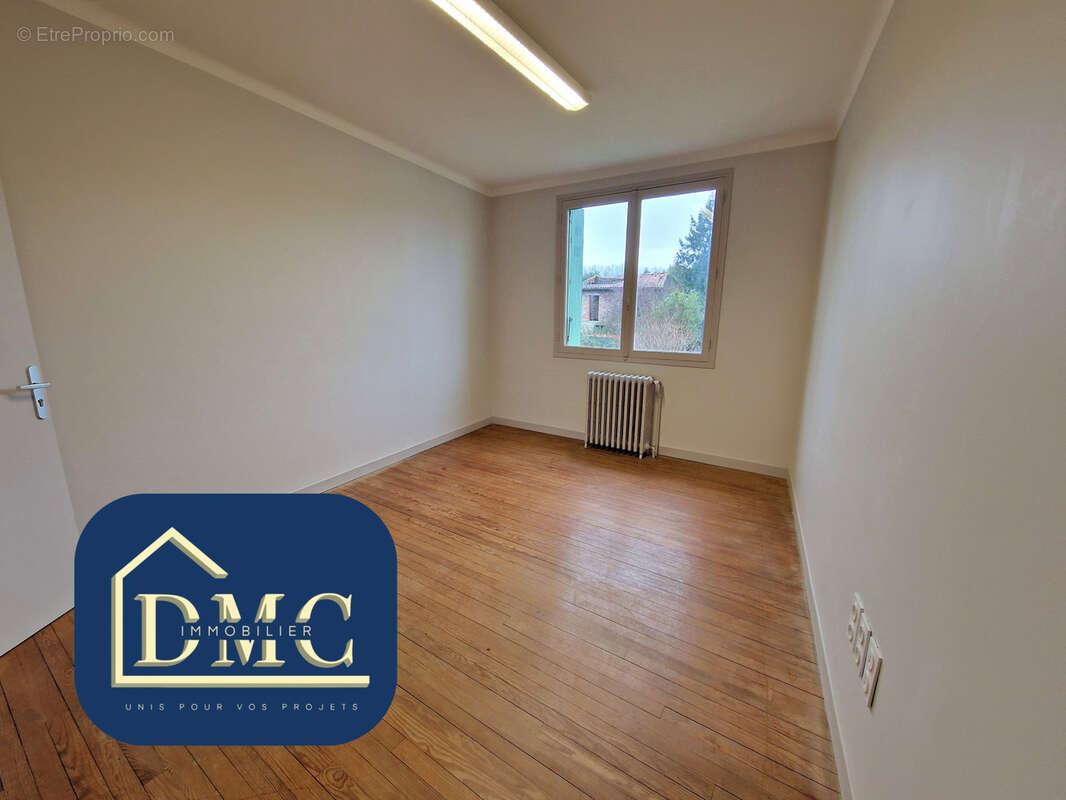 Appartement à SAVERDUN