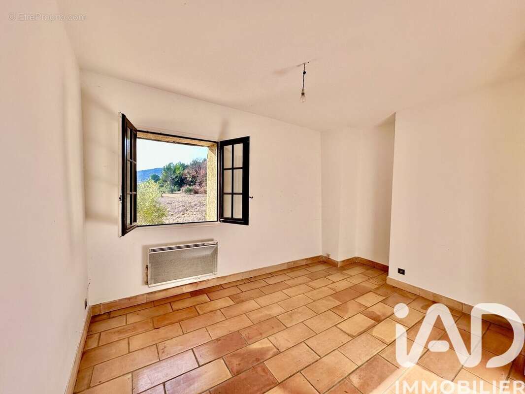 Photo 8 - Maison à PEYRUIS