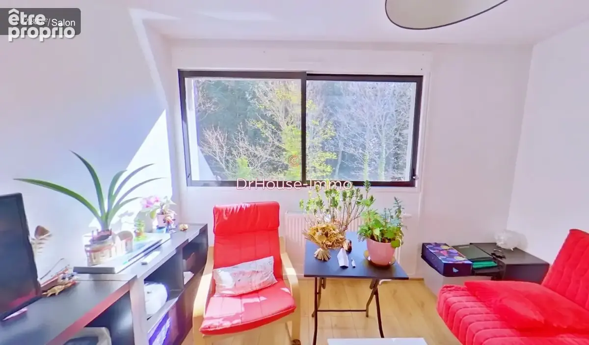 Appartement 78 m² à Saint-Etienne  - photo 97