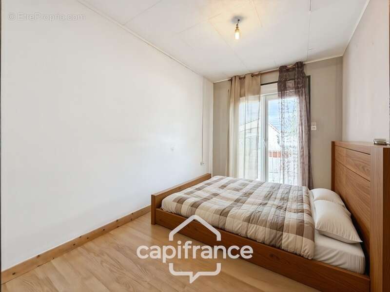 Maison à TOURNON-SUR-RHONE