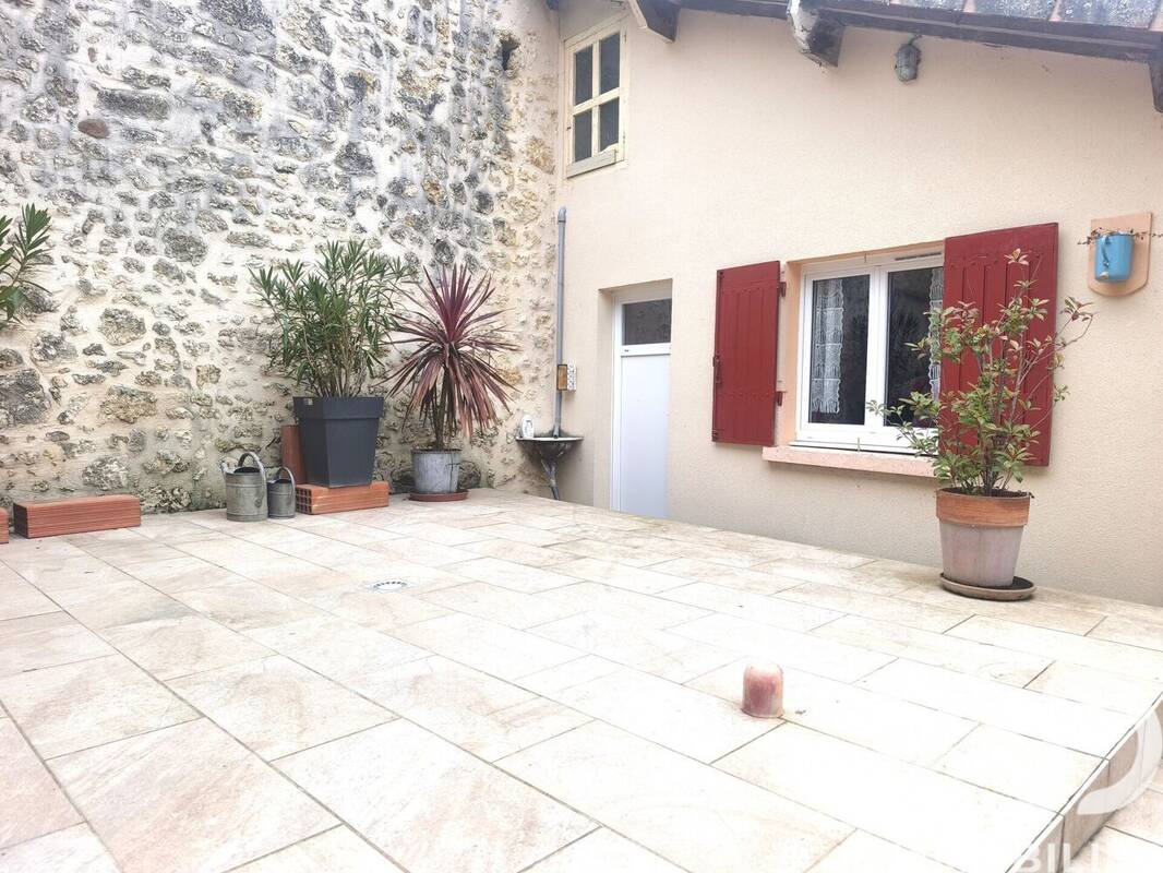 Photo 1 - Maison à MONTGUYON