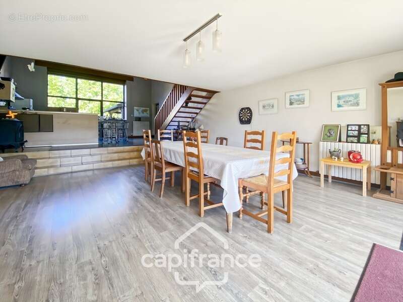 Maison à vendre 8 pièces  (71) - photo 25