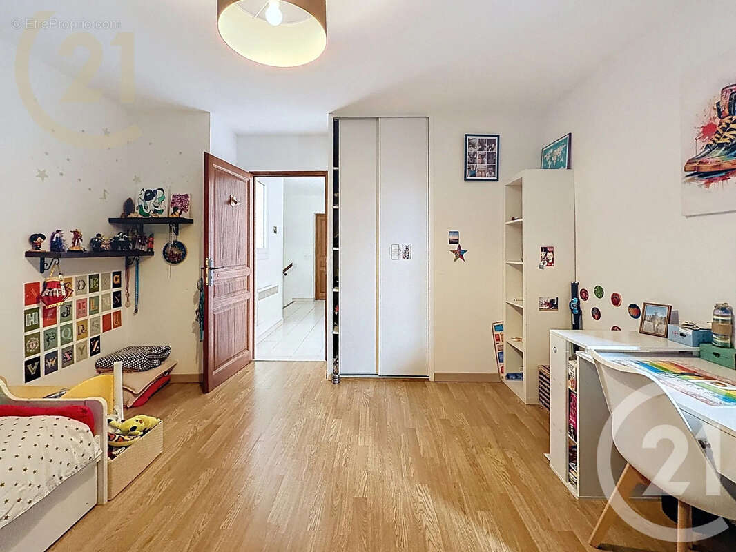 Maison à VILLENEUVE-LES-MAGUELONE