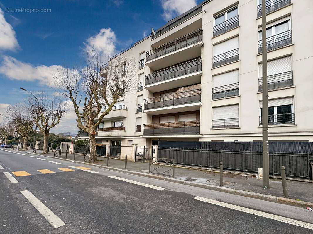 Appartement à ROSNY-SOUS-BOIS