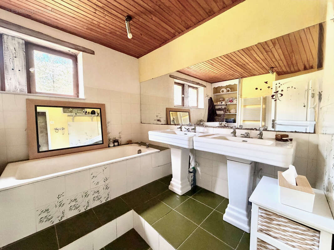 Maison à CASTELJALOUX