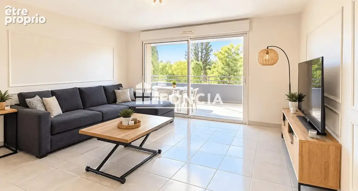 Exclusivité fréjus, grand 2 pièces avec spacieuse terrasse et garage ferme - photo 3