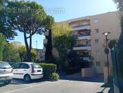 Appartement à SAINT-LAURENT-DU-VAR