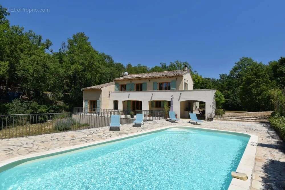 Maison à SAINT-PAUL-EN-FORET