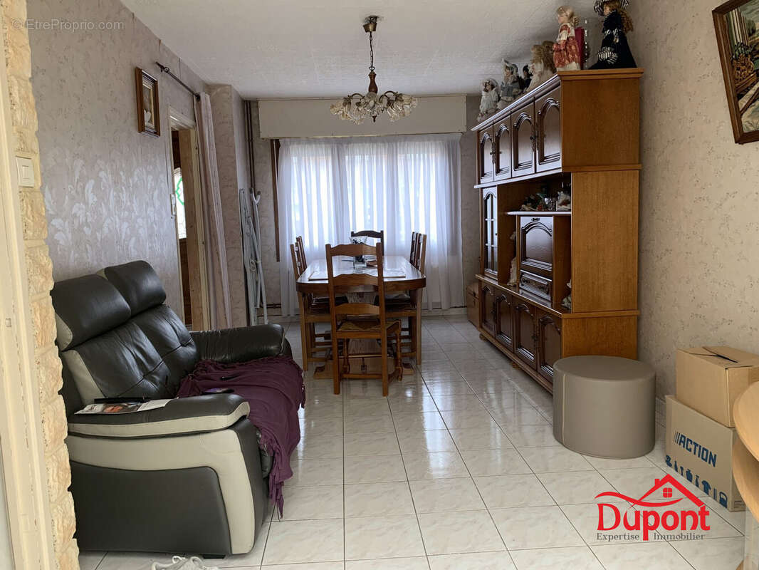 Maison à DOUCHY-LES-MINES