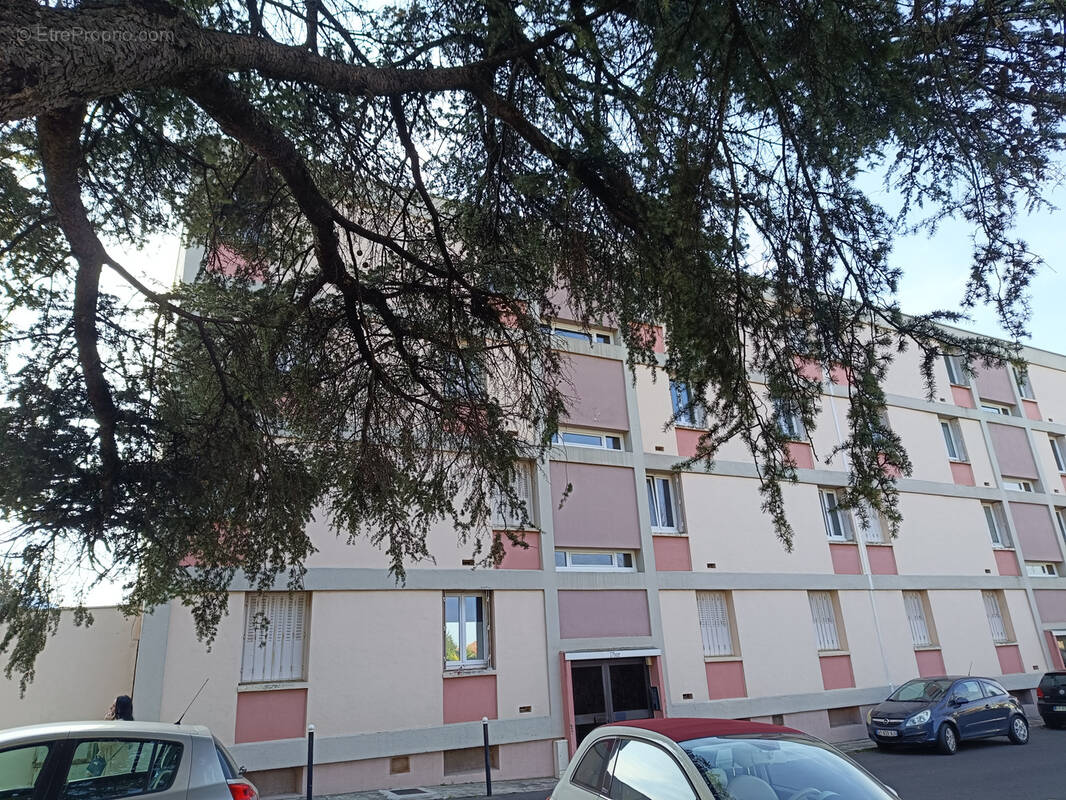 Appartement à AUBIERE